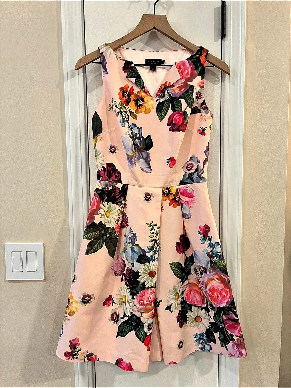 Ted Baker Floral Midi Dress Pink & Multicolor Size 1 Like New
